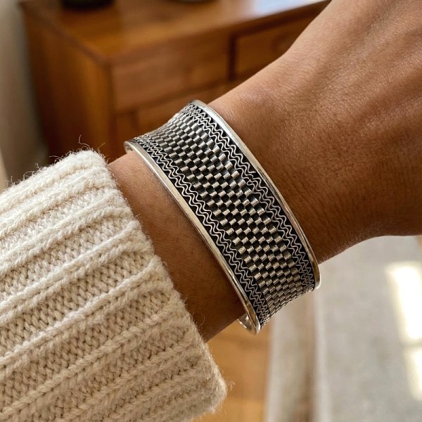 ΒΡΑΧΙΟΛΙ ΒΕΡΓΑ ΣΚΑΛΙΣΤΗ ΑΠΟ ΑΣΗΜΙ925