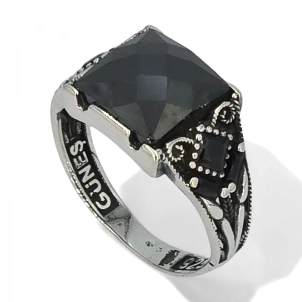 ΑΝΔΡΙΚΟ ΔΑΧΤΥΛΙΔΙ ΑΠΟ ΑΣΗΜΙ925 ΚΑΙ ΟΝΥΧΑ ΠΕΤΡΑ