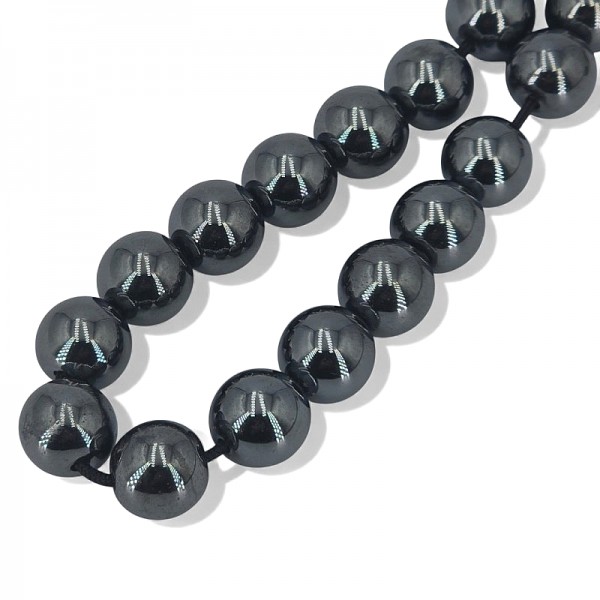 ΚΟΜΠΟΛΟΙ ΑΠΟ ΑΙΜΑΤΙΤΗ ΠΕΤΡΑ