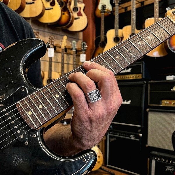 ΑΝΔΡΙΚΟ ΧΕΙΡΟΠΟΙΗΤΟ ΜΑΤ ΔΑΧΤΥΛΙΔΙ ΑΠΟ ΑΣΗΜΙ925