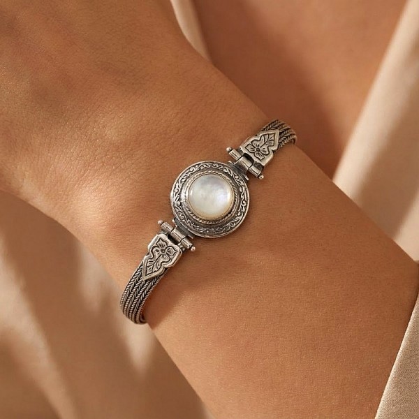 ΧΕΙΡΟΠΟΙΗΤΟ ΑΝΤΙΚΕ ΒΡΑΧΙΟΛΙ ΑΠΟ ΑΣΗΜΙ925 ΣΜΑΡΑΓΔΙΤΗ ΠΕΤΡΕΣ