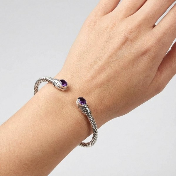 ΧΕΙΡΟΠΟΙΗΤΟ ΣΚΑΛΙΣΤΟ ΒΡΑΧΙΟΛΙ ΧΕΙΡΟΠΕΔΑ ΑΠΟ ΑΣΗΜΙ925 ΚΑΙ ΖΙΡΚΟΝ ΠΕΤΡΑ