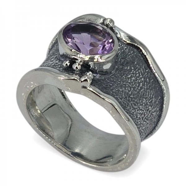 ΧΕΙΡΟΠΟΙΗΤΟ ΔΑΧΤΥΛΙΔΙ ΑΠΟ ΑΣΗΜΙ925 ΜΕ ΑΜΕΘΥΣΤΟ ΠΕΤΡΑ