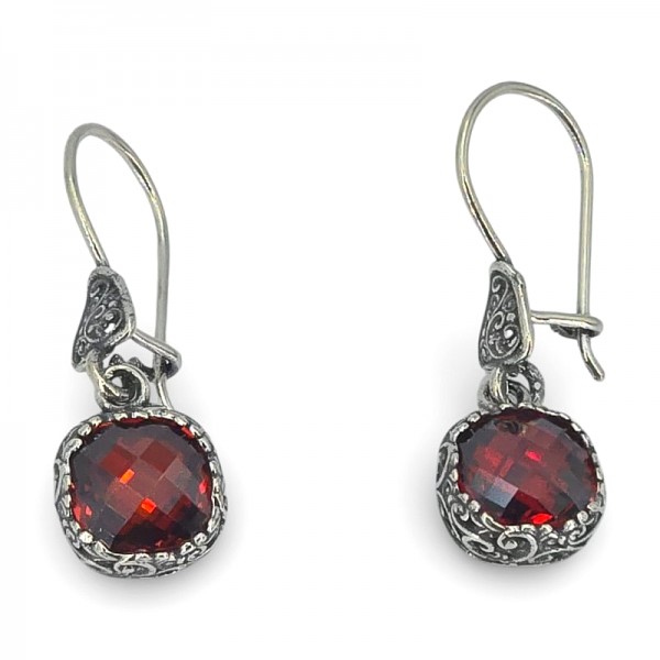 ΑΝΤΙΚΕ ΚΡΕΜΑΣΤΑ ΣΚΟΥΛΑΡΙΚΙΑ ΑΣΗΜΙ925 ΜΕ ΚΟΚΚΙΝΟ ΖΙΡΚΟΝ ΠΕΤΡΑ