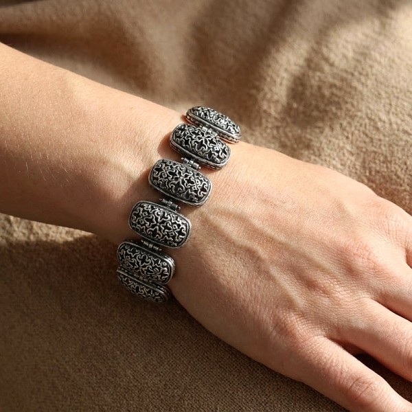 ΒΥΖΑΝΤΙΝΟ ΣΚΑΛΙΣΤΟ ΧΕΙΡΟΠΟΙΗΤΟ ΒΡΑΧΙΟΛΙ ΑΠΟ ΑΣΗΜΙ925