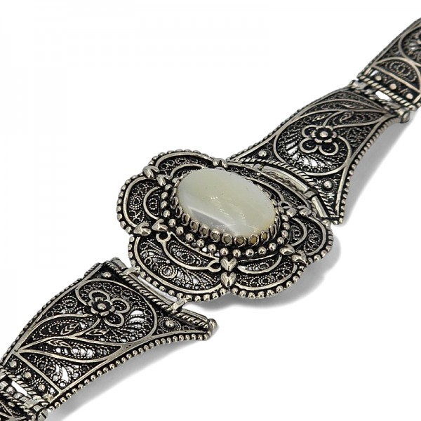 ΑΝΤΙΚΕ ΧΕΙΡΟΠΟΙΗΤΟ ΒΡΑΧΙΟΛΙ ΑΣΗΜΙ925 ΜΕ ΜΑΤΙ ΤΙΓΡΗΣ ΠΕΤΡΕΣ