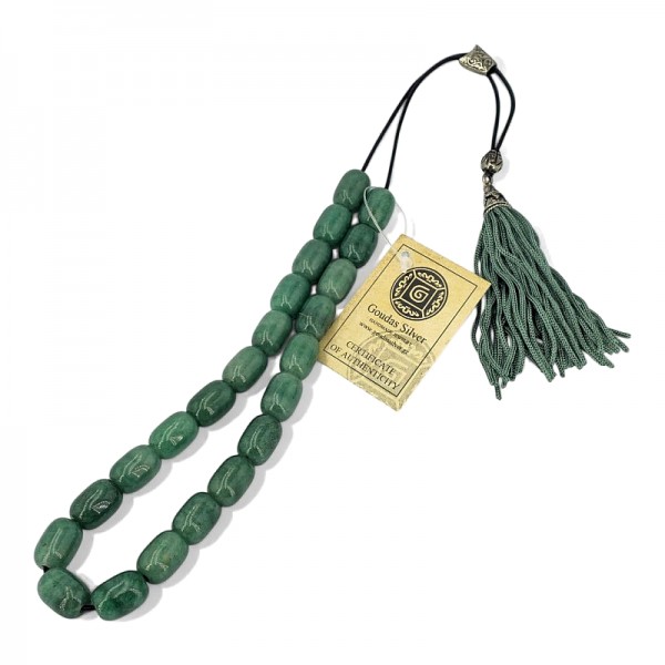 ΚΟΜΠΟΛΟΙ ΑΠΟ ΑΧΑΤΗ ΠΕΤΡΑ ΜΕ ΑΣΗΜΕΝΙΑ ΦΟΥΝΤΑ