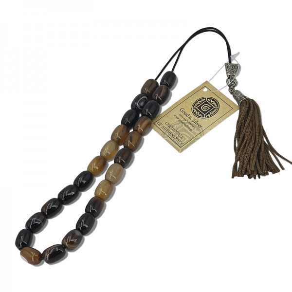 ΚΟΜΠΟΛΟΙ ΑΠΟ ΑΧΑΤΗ ΠΕΤΡΑ ΜΕ ΑΣΗΜΕΝΙΑ ΦΟΥΝΤΑ