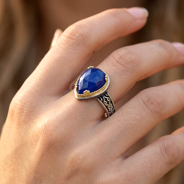 ΒΥΖΑΝΤΙΝΟ ΔΑΧΤΥΛΙΔΙ ΑΣΗΜΙ925 ΜΕ ΕΠΙΧΡΥΣΩΣΗ Κ18 ΚΑΙ ΛΑΠΙΣ ΠΕΤΡΑ