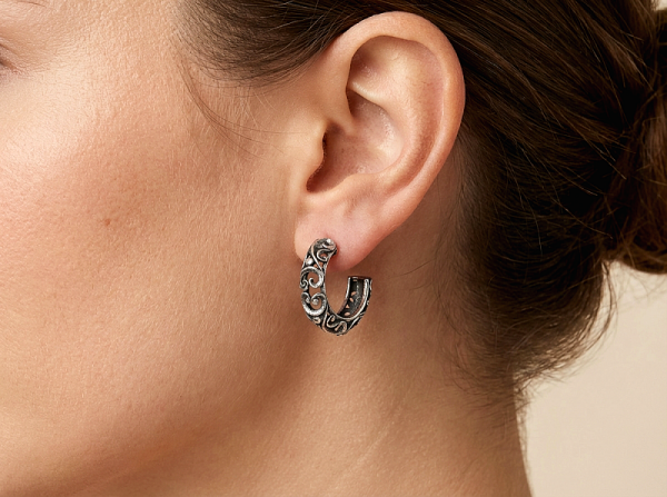 ΣΚΟΥΛΑΡΙΚΙΑ ΑΠΟ ΑΣΗΜΙ925 ΜΕ ΚΕΧΡΙΜΠΑΡΙ