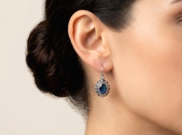 ΑΝΤΙΚΕ ΚΡΕΜΑΣΤΑ ΣΚΟΥΛΑΡΙΚΙΑ ΑΣΗΜΙ925 ΜΕ ΦΕΓΓΑΡΟΠΕΤΡΑ