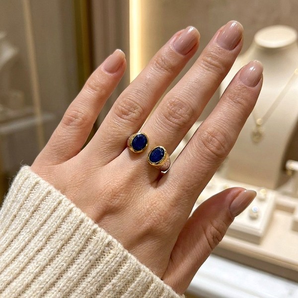 ΑΝΤΙΚΕ ΔΑΧΤΥΛΙΔΙ ΑΣΗΜΙ925 ΜΕ ΛΕΥΚΟ ΟΠΑΛ ΠΕΤΡΑ