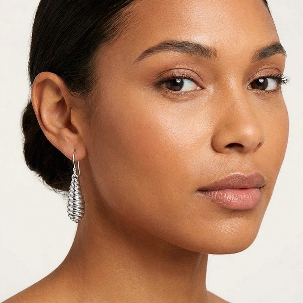 ΚΡΕΜΑΣΤΑ ΣΚΟΥΛΑΡΙΚΙΑ ΑΠΟ ΑΣΗΜΙ925 ΜΕ ΕΠΙΠΛΑΤΙΝΩΣΗ ΚΑΙ ΖΙΡΚΟΝ ΠΕΤΡΕΣ  4 CM