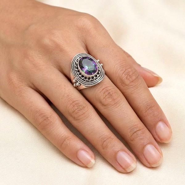 ΑΝΤΙΚΕ ΔΑΧΤΥΛΙΔΙ ΑΣΗΜΙ925 ΜΕ ΣΟΥΛΤΑΝΙΤΗ ΠΕΤΡΑ