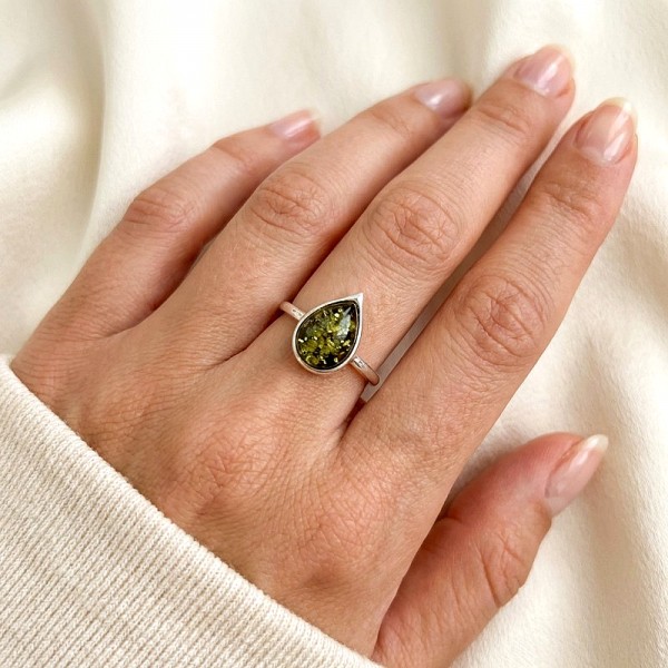 ΧΕΙΡΟΠΟΙΗΤΟ ΔΑΧΤΥΛΙΔΙ ΑΠΟ ΑΣΗΜΙ925 ΜΕ ΠΡΑΣΙΝΟ ΚΕΧΡΙΜΠΑΡΙ