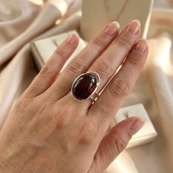 ΧΕΙΡΟΠΟΙΗΤΟ ΔΑΧΤΥΛΙΔΙ ΑΠΟ ΑΣΗΜΙ925 ΜΕ ΚΟΚΚΙΝΟ ΚΕΧΡΙΜΠΑΡΙ