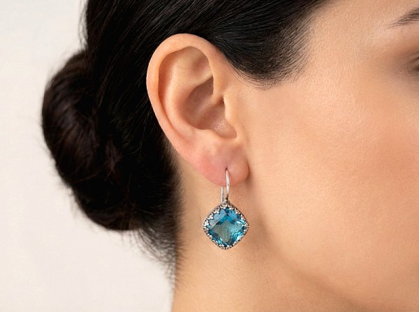 ΑΝΤΙΚΕ ΣΚΟΥΛΑΡΙΚΙΑ ΑΣΗΜΙ925 ΜΕ ΖΙΡΚΟΝ ΠΕΤΡΑ