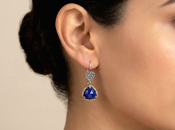 ΒΥΖΑΝΤΙΝΑ ΣΚΟΥΛΑΡΙΚΙΑ ΑΣΗΜΙ925 ΜΕ ΕΠΙΧΡΥΣΩΣΗ Κ18 KΑΙ ΦΙΛΝΤΙΣΙ ΠΕΤΡΑ