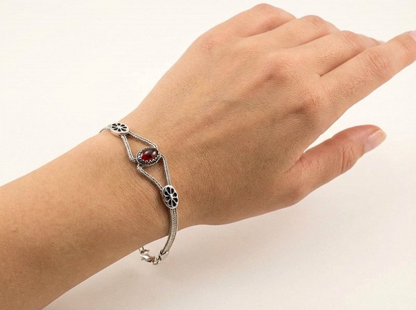 ΧΕΙΡΟΠΟΙΗΤΟ ΑΛΥΣΙΔΩΤΟ ΒΡΑΧΙΟΛΙ ΑΣΗΜΙ925 ΜΕ ΚΟΡΝΕΟΛΗ ΠΕΤΡΑ