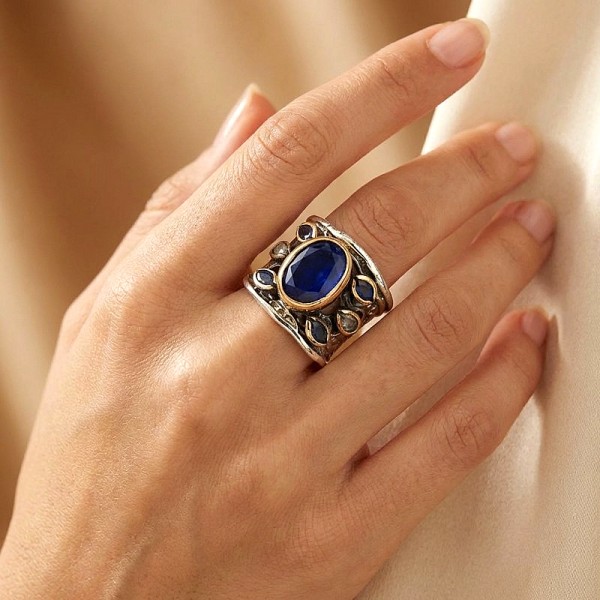 ΧΕΙΡΟΠΟΙΗΤΟ ΔΑΧΤΥΛΙΔΙ ΑΠΟ ΑΣΗΜΙ925 ΜΕ ΖΙΡΚΟΝ ΠΕΤΡΑ