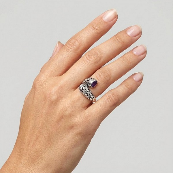 ΧΕΙΡΟΠΟΙΗΤΟ ΣΚΑΛΙΣΤΟ ΔΑΧΤΥΛΙΔΙ ΑΣΗΜΙ925 ΜΕ ΑΧΑΤΗ ΠΕΤΡΑ