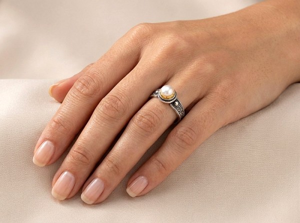 ΒΥΖΑΝΤΙΝΟ ΔΑΧΤΥΛΙΔΙ ΑΣΗΜΙ 925 ΜΕ ΕΠΙΧΡΥΣΩΣΗ Κ18 ΚΑΙ ΑΜΑΖΟΝΙΤΗ ΠΕΤΡΑ