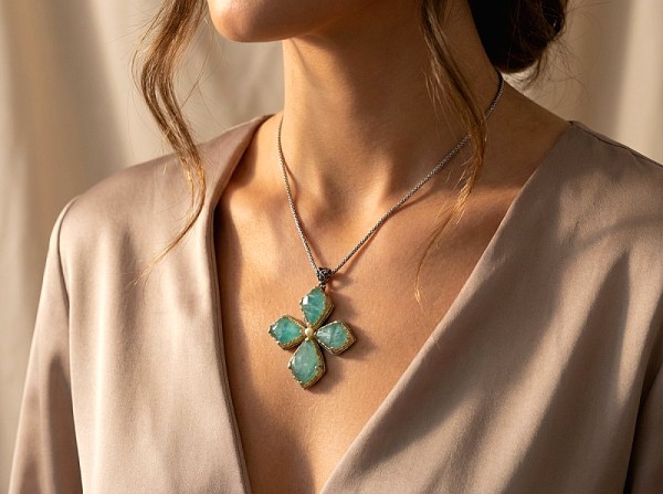 ΒΥΖΑΝΤΙΝΟΣ ΧΕΙΡΟΠΟΙΗΤΟΣ ΣΤΑΥΡΟΣ ΑΣΗΜΙ925 ΜΕ ΑΜΕΘΥΣΤΟ ΠΕΤΡΕΣ