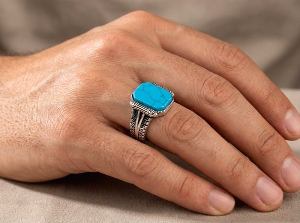 ΑΝΔΡΙΚΟ ΔΑΧΤΥΛΙΔΙ ΑΠΟ ΑΣΗΜΙ925 ΚΑΙ ΑΧΑΤΗ ΠΕΤΡΑ