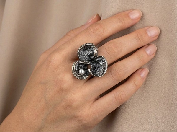 ΧΕΙΡΟΠΟΙΗΤΟ ΔΑΧΤΥΛΙΔΙ ΑΠΟ ΑΣΗΜΙ925 ΚΑΙ ΜΑΡΓΑΡΙΤΑΡΙ ΚΑΛΛΙΕΡΓΕΙΑΣ