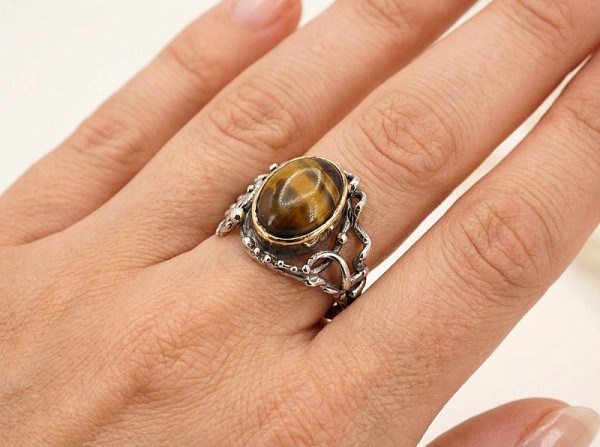 ΧΕΙΡΟΠΟΙΗΤΟ ΔΑΧΤΥΛΙΔΙ ΑΠΟ ΑΣΗΜΙ925 ΜΕ ΟΡΥΚΤΕΣ ΠΕΤΡΕΣ ΛΑΠΙΣ ΚΟΡΝΕΟΛΗ