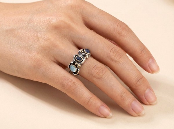 ΧΕΙΡΟΠΟΙΗΤΟ ΔΑΧΤΥΛΙΔΙ ΑΠΟ ΑΣΗΜΙ925 ΜΕ ΑΧΑΤΗ ΠΕΤΡΑ